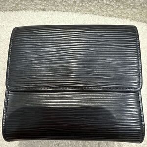 Louis Vuitton Epi Leather Wallet Color Black